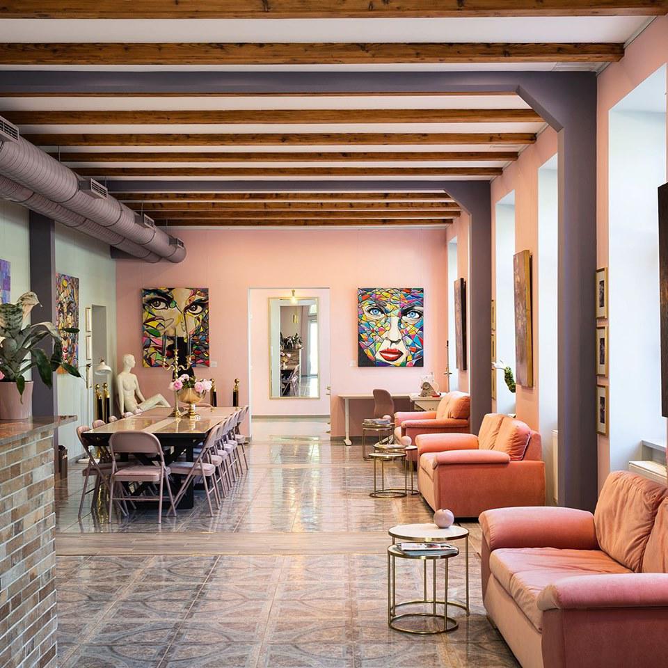 dresscode.lach.filip, Gerstnerstraße 5/2-3 in Wien