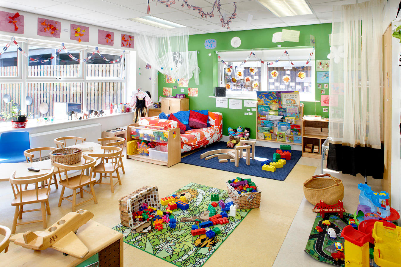 Bright Horizons Broadgreen Day Nursery and Preschool Liverpool 03334 149554