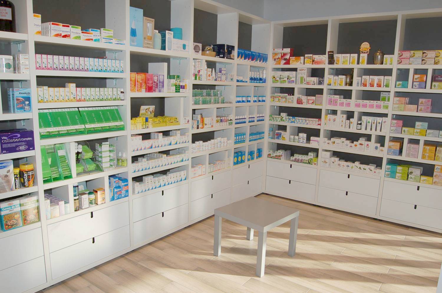 Bilder Pharmacie du Levant