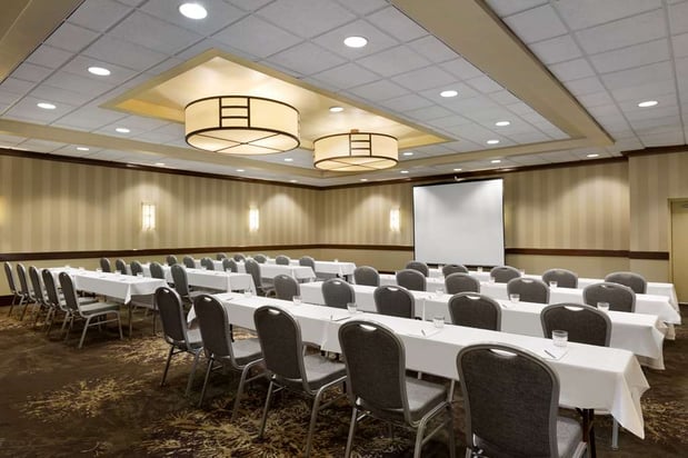 Images Embassy Suites by Hilton Piscataway Somerset