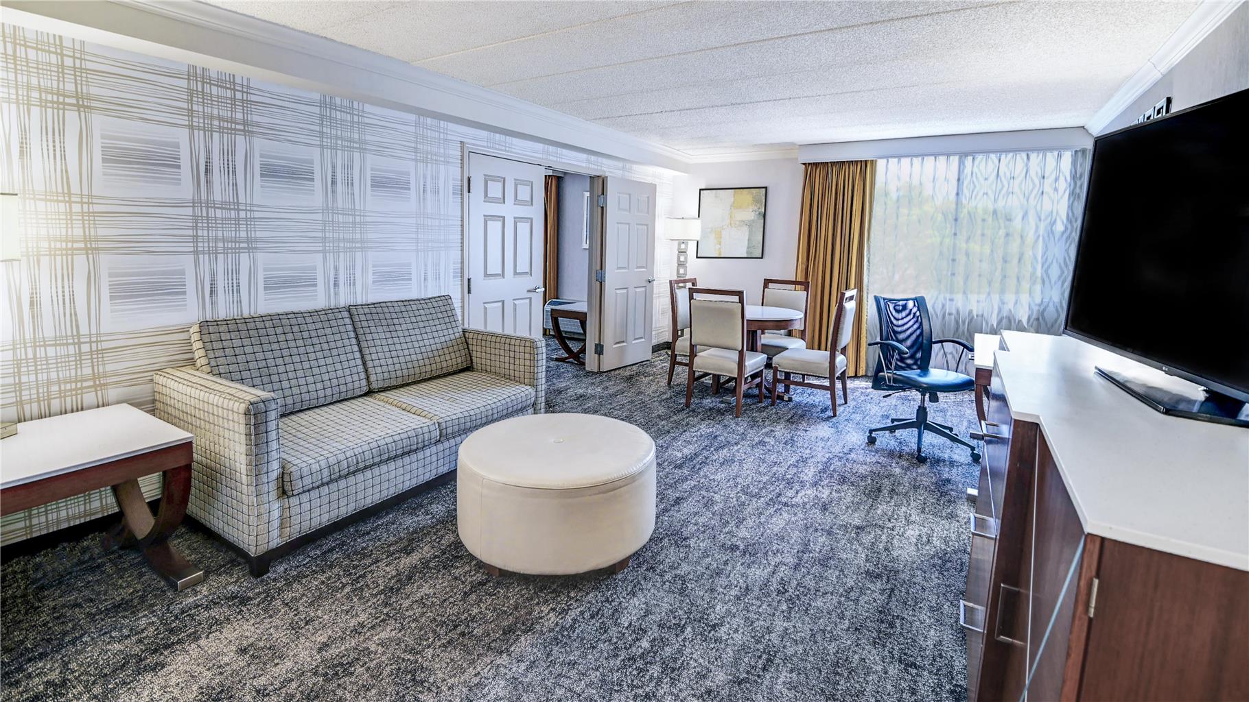 Guest room