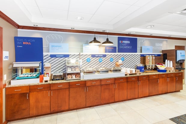 Images Holiday Inn Express & Suites Hampton South-Seabrook by IHG