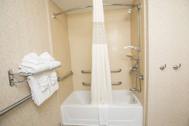 Images Hampton Inn Hadley-Amherst Area