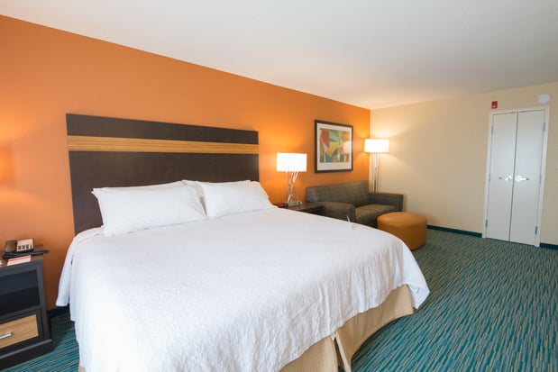 Images Holiday Inn Bismarck by IHG