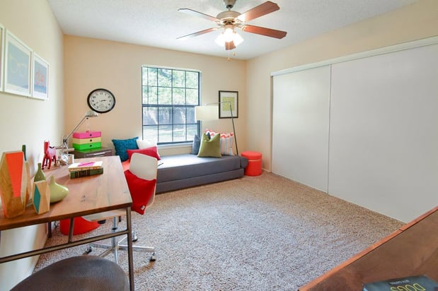 Images Park Laureate Apartment Homes