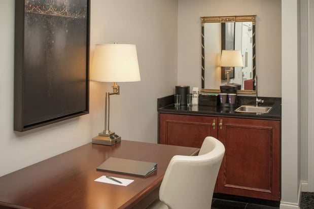Images Embassy Suites by Hilton Portland Downtown