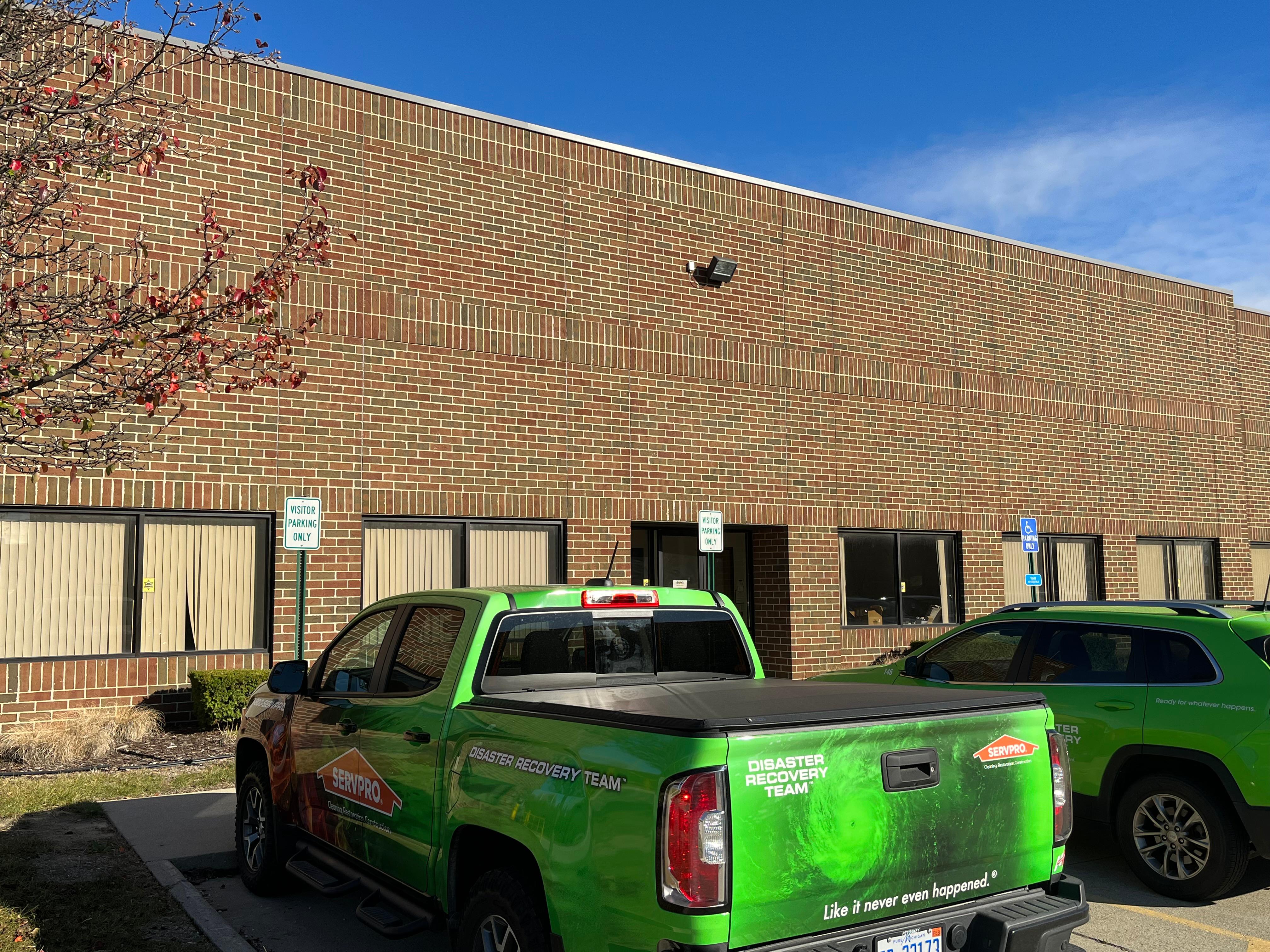 SERVPRO of West Sterling Heights is centrally located to service Sterling Heights, Pontiac, Auburn Hills, Southfield, Fraser, and the surrounding area for all fire, water, and storm damage needs.
