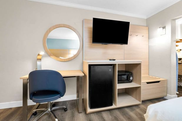 Images SureStay by Best Western San Francisco Marina District