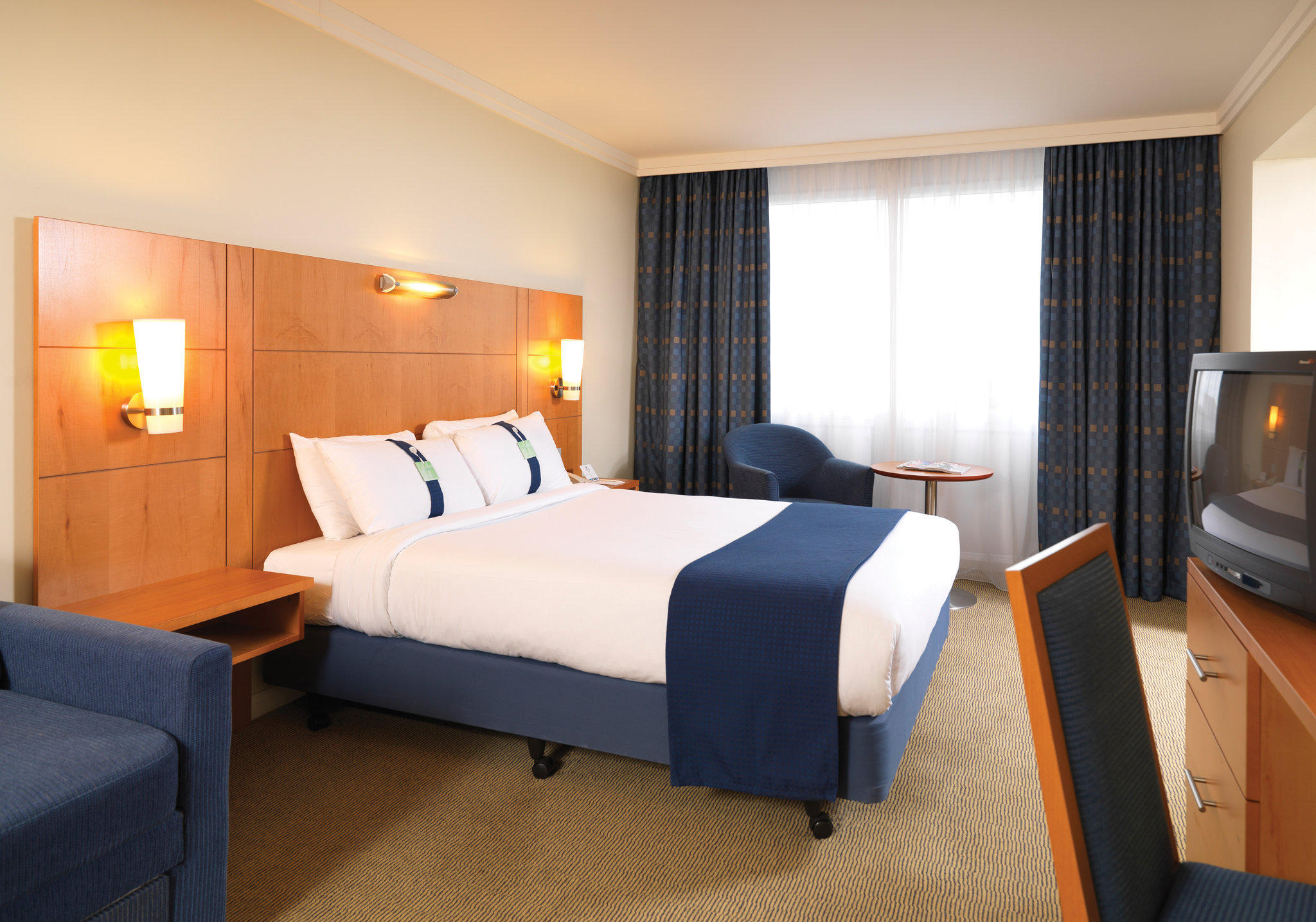 Holiday Inn London - Heathrow M4,JCT.4, an IHG Hotel London 03719 429095