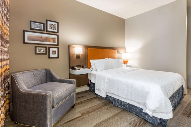 Images Hampton Inn Cedar Rapids South