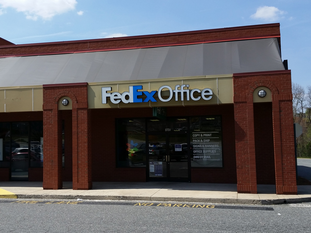 Exterior photo of FedEx Office location at 3731 Battleground Ave\t Print quickly and easily in the self-service area at the FedEx Office location 3731 Battleground Ave from email, USB, or the cloud\t FedEx Office Print & Go near 3731 Battleground Ave\t Shipping boxes and packing services available at FedEx Office 3731 Battleground Ave\t Get banners, signs, posters and prints at FedEx Office 3731 Battleground Ave\t Full service printing and packing at FedEx Office 3731 Battleground Ave\t Drop off FedEx packages near 3731 Battleground Ave\t FedEx shipping near 3731 Battleground Ave