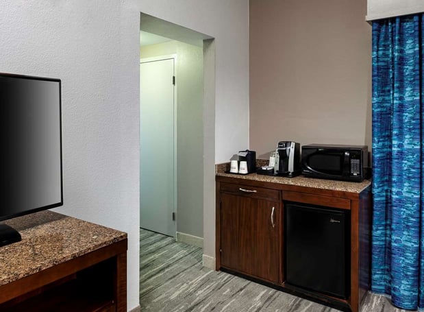 Images Hilton Garden Inn Omaha Downtown/Old Market Area