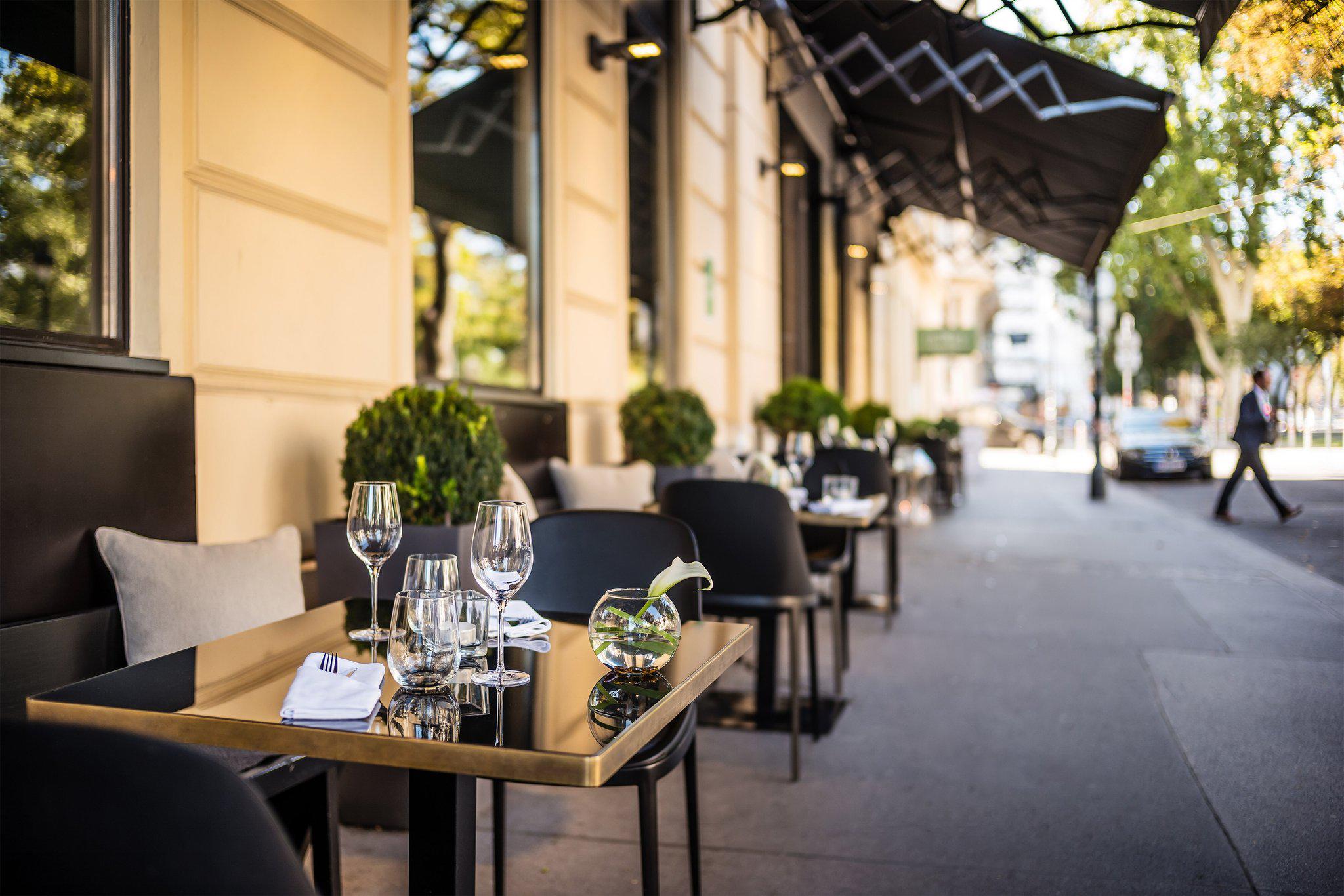 Le Méridien Vienna, Robert-Stolz-Platz 1 in Vienna