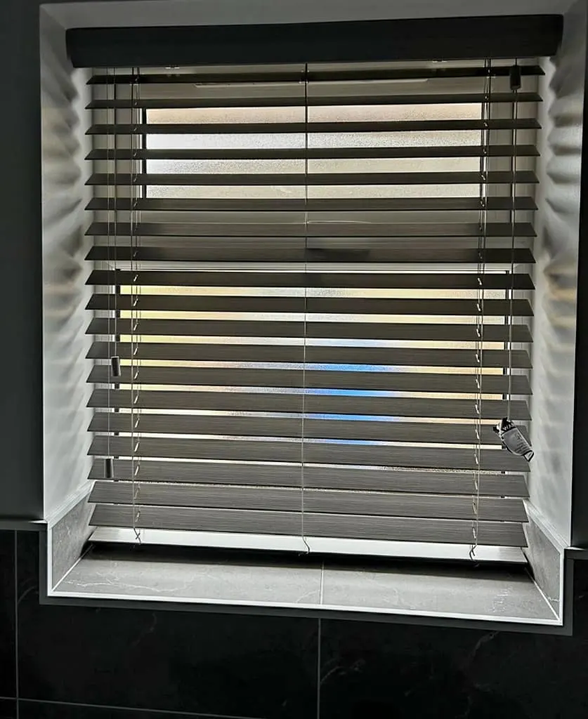 Images Household Bargain Centre & Chantelle Blinds
