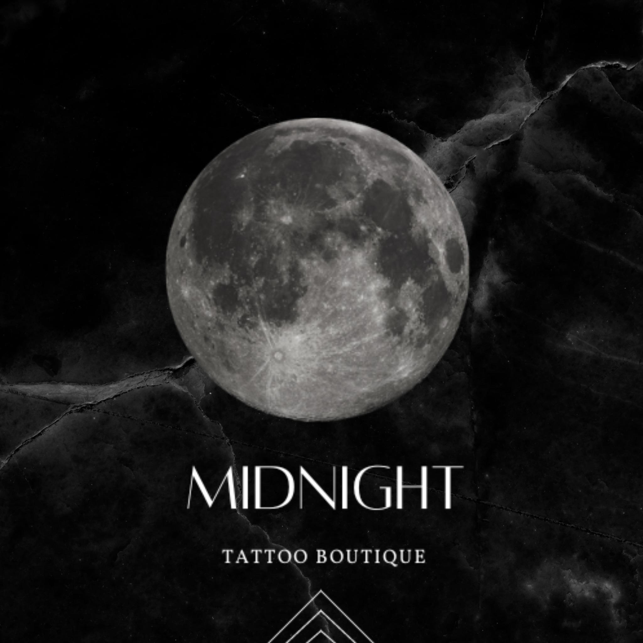 Logo Midnight Tattoo & Piercing