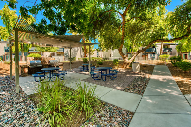 Images Connect on Northern Apartments