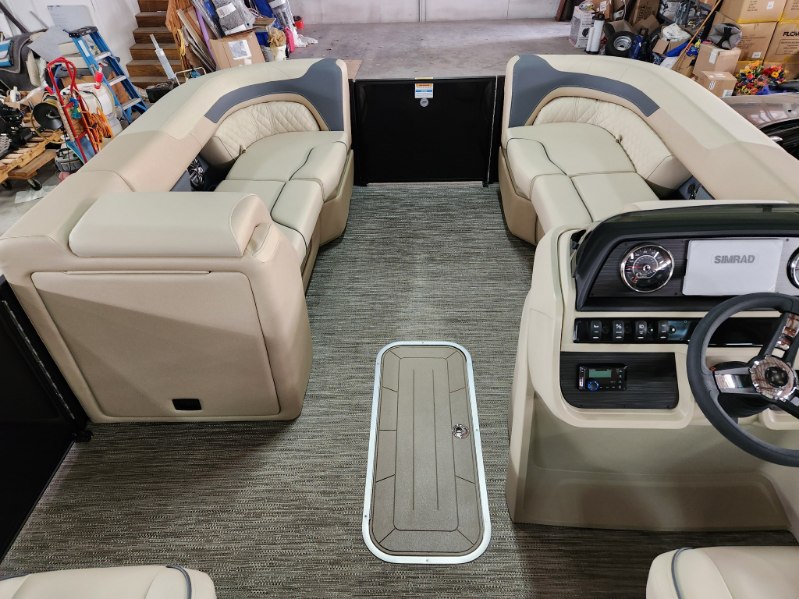 Images Happy Holiday Travel Inc