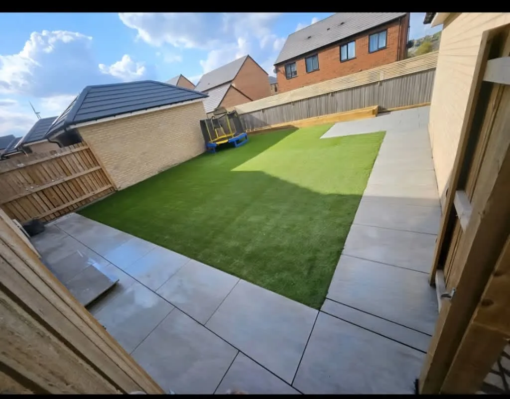 Images DH Landscaping & Building SVCS
