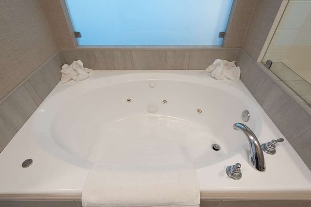 Images Hilton Garden Inn Calabasas