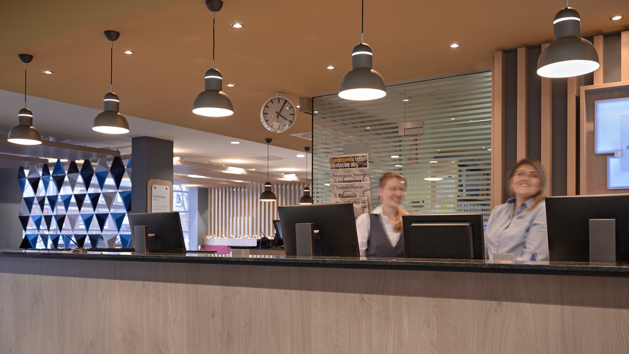 Bilder Holiday Inn Express Frankfurt - Messe by IHG