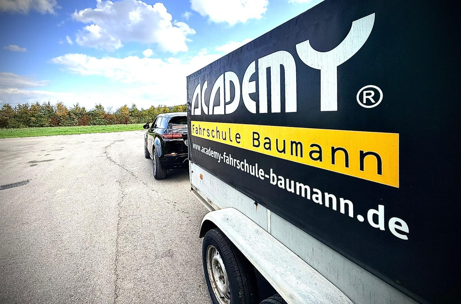 Academy Fahrschule Baumann - Stuttgart Vaihingen, Hauptstraße 13 in Stuttgart
