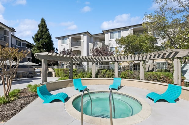 Images Bridgeport Ranch Apartments