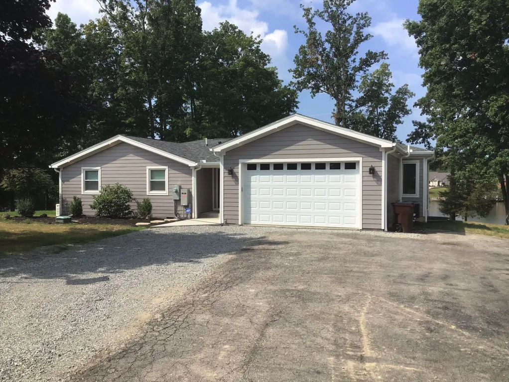 We built a new garage for this Lake Waynoka, Ohio home. Behind it, we also constructed a new primary suite, two bedrooms and a bathroom. It added a lot of new living space. Are you thinking about a home addition this spring? Call us now and we can get you scheduled.