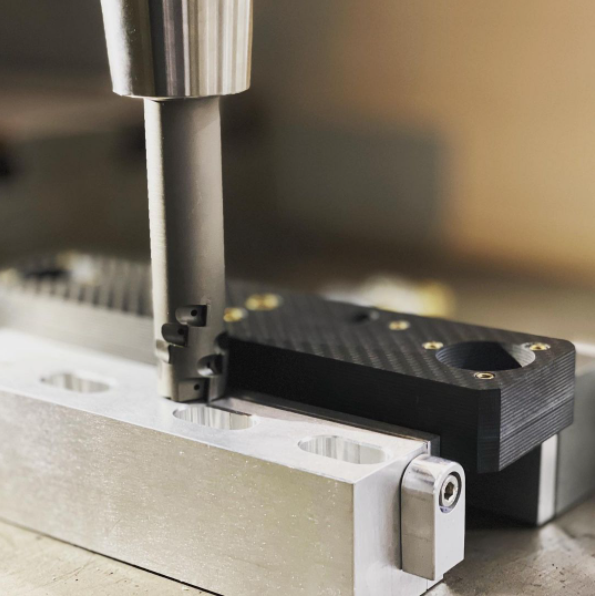 Noblish Carbon GbR – Moritz Martin Müller und Wiebke Warning, Maarweg 44 in Rheinbreitbach