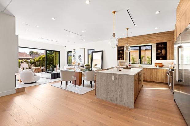 Images Shira Dunn, REALTOR