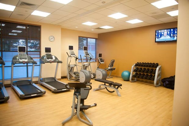 Images Hilton Garden Inn Virginia Beach Town Center