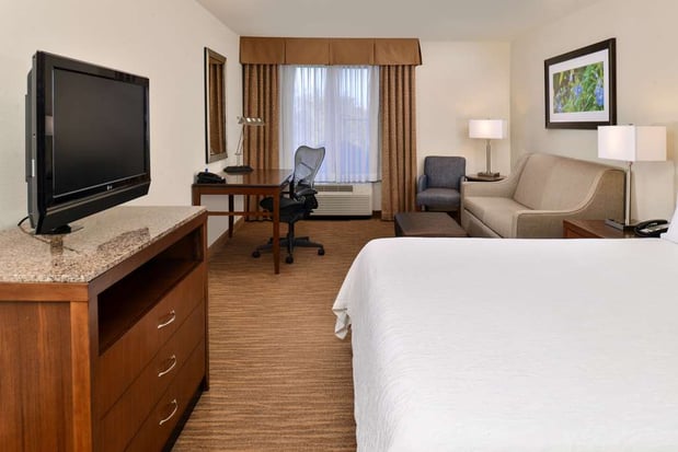 Images Hilton Garden Inn Dallas/Addison