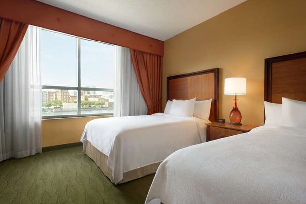 Images Embassy Suites by Hilton East Peoria Riverfront Hotel & Conference Center