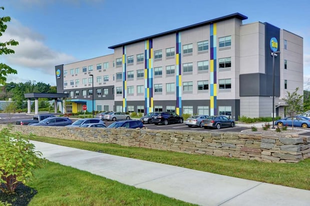 Images Tru by Hilton Middletown