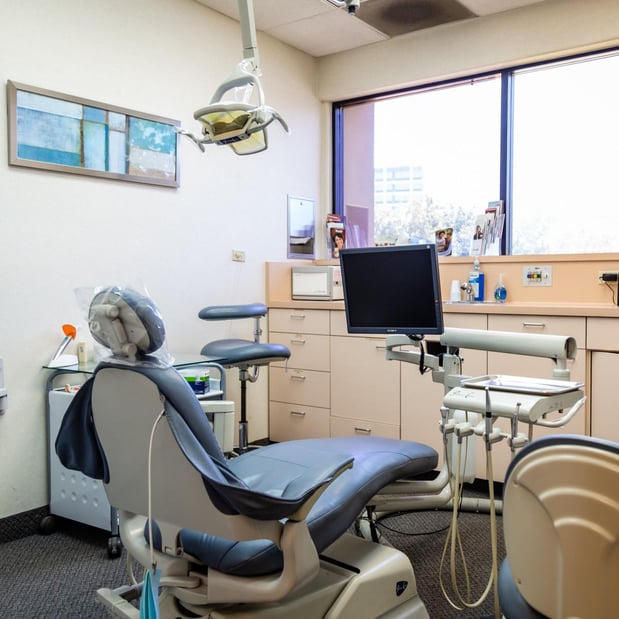 Images Paul Taylor, DMD - Advanced Dentistry