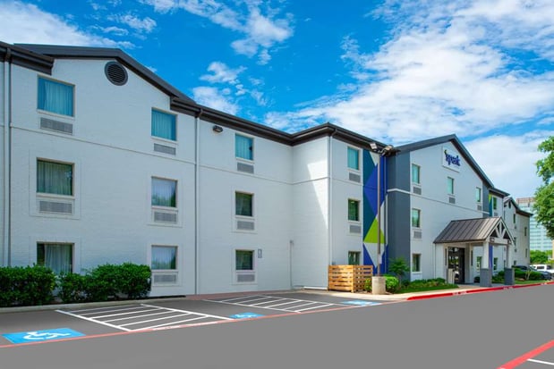 Images Spark by Hilton Dallas Medical District Love Field