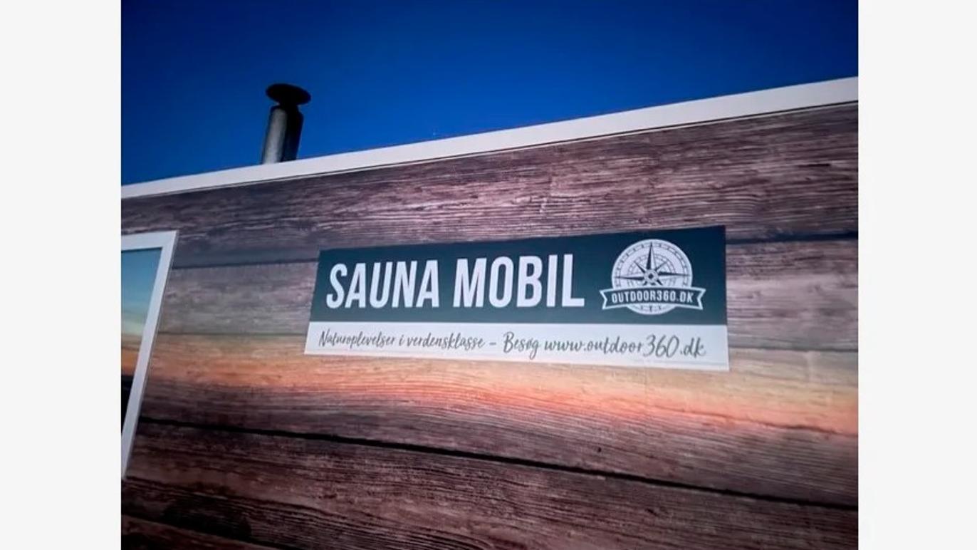 Images Pigen Og Saunamobil