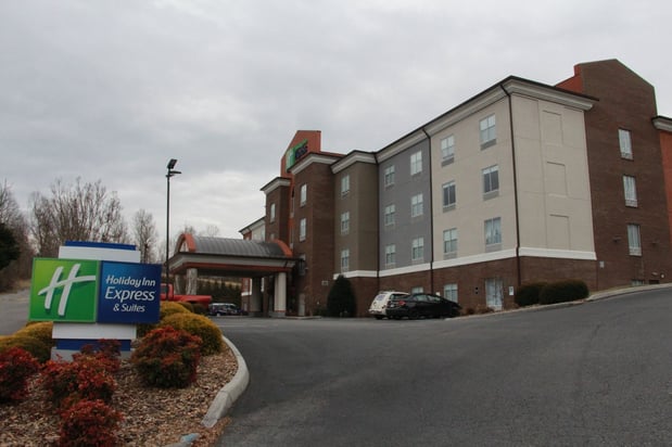 Images Holiday Inn Express & Suites Wytheville by IHG