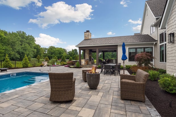 Images Wolf Virtual Reality, LLC