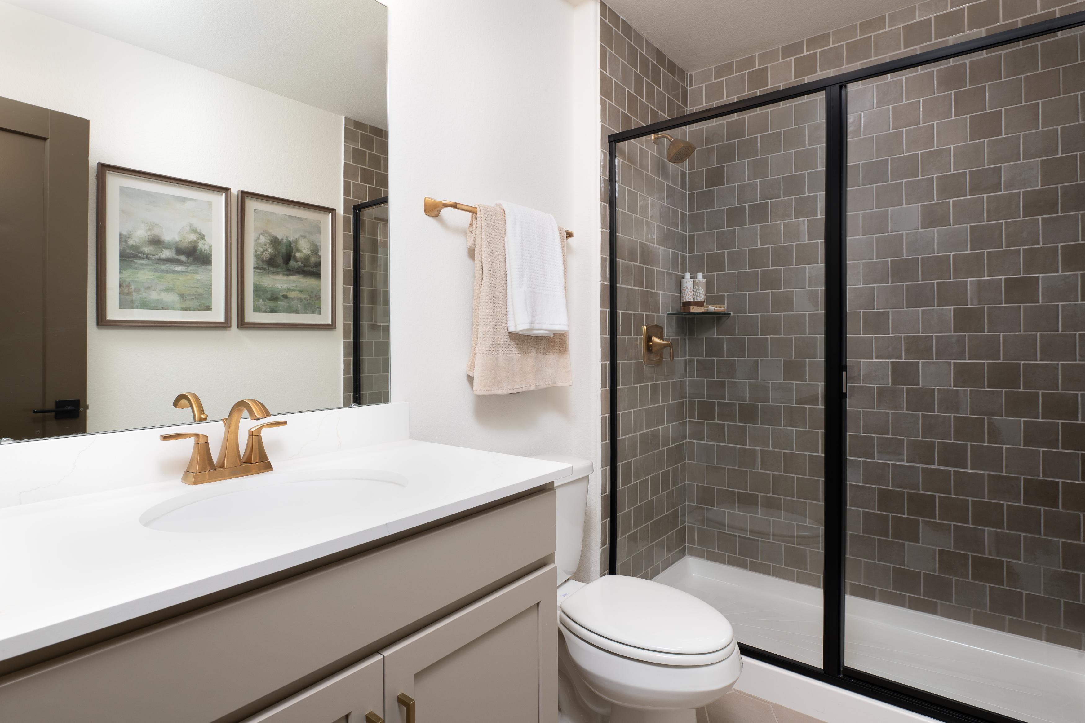 Sunterra Lakes by Ashton Woods Image