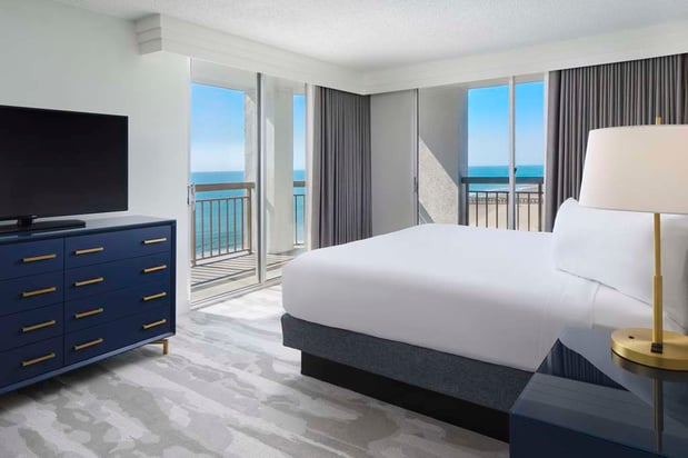 Images Embassy Suites by Hilton Myrtle Beach Oceanfront Resort