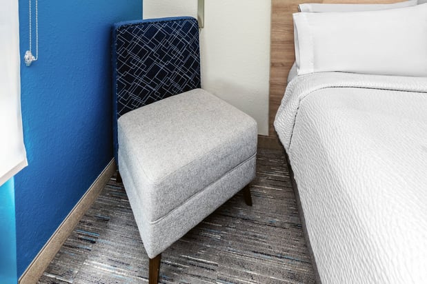 Images Holiday Inn Express & Suites Vicksburg by IHG