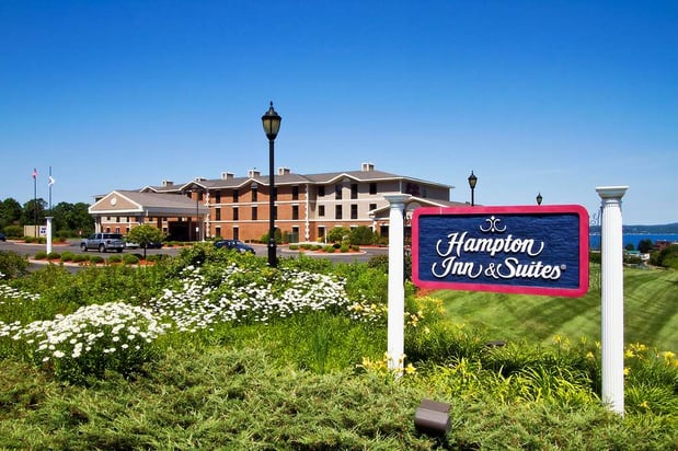 Images Hampton Inn & Suites by Hilton Petoskey