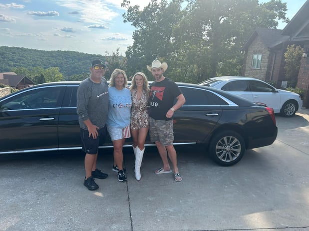 Images Limo-Time Entertainment