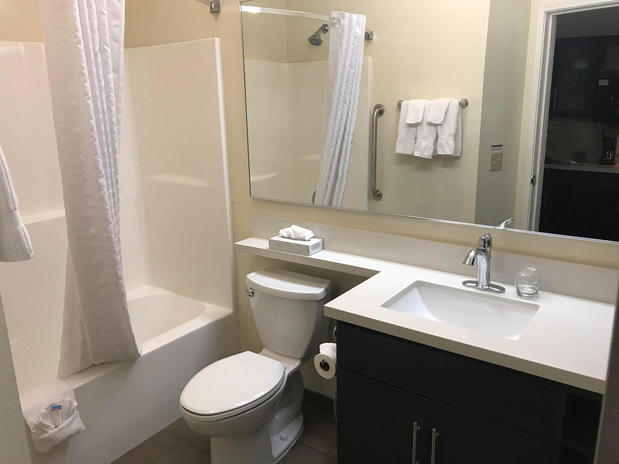 Images Candlewood Suites St. Joseph by IHG