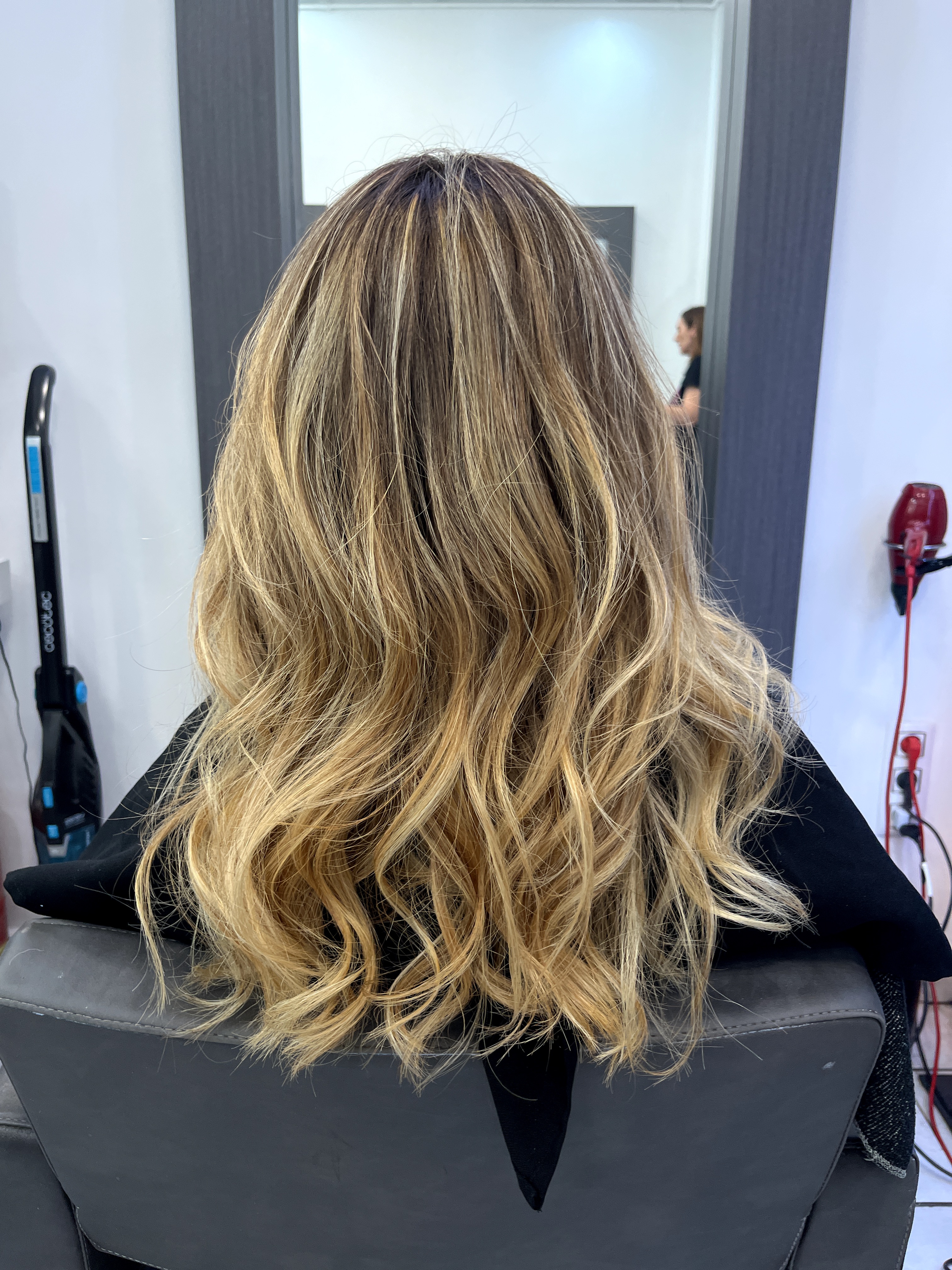 Images Staff Modern Peluquerías Valencia