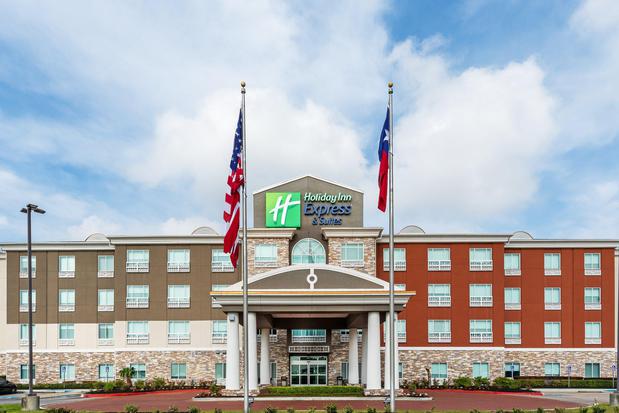 Images Holiday Inn Express & Suites Houston Space Ctr - Clear Lake, an IHG Hotel