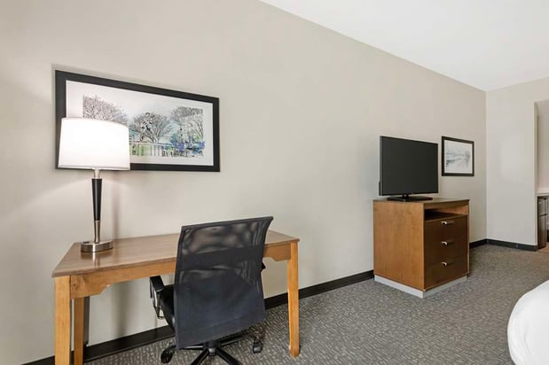 Images Best Western Plus Executive Residency Marion