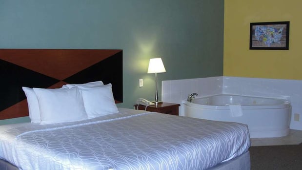 Images SureStay by Best Western Greenville