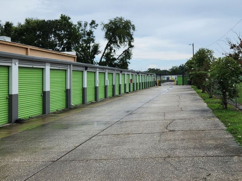 3076_Exterior Units