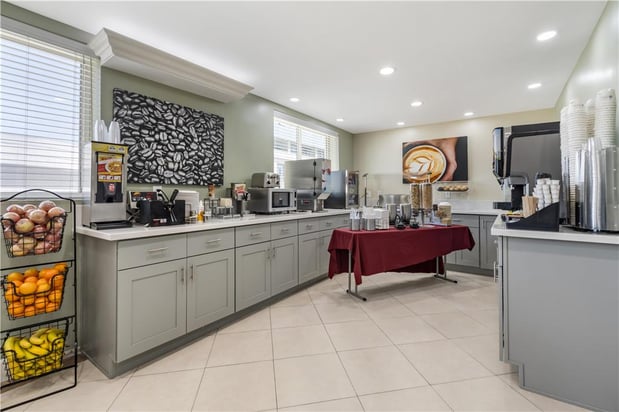 Images Best Western Plus LA Mid-Town Hotel